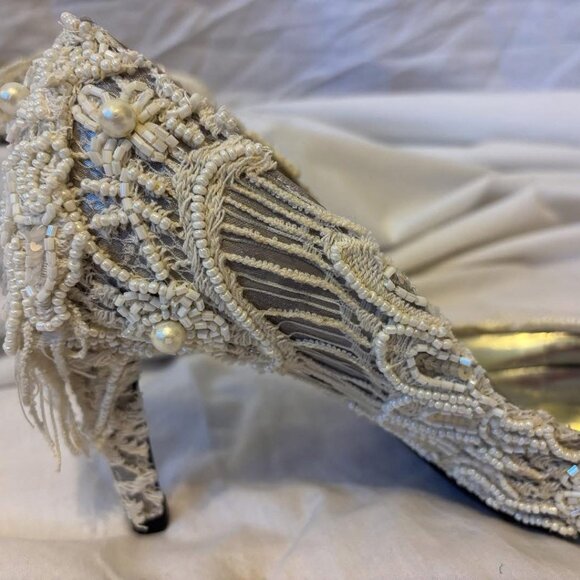 Upcycled One of a Kind Bridal White Ivory Beaded Lace Wedding Heels - Picture 4 of 6